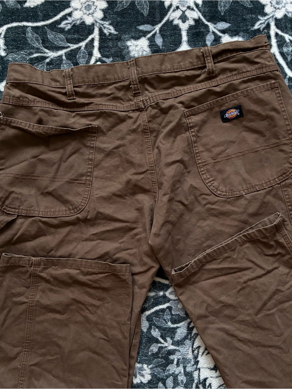 002 - DICKIES BROWN RELAXED FIT CARPENTER UTILITY 38 PANTS